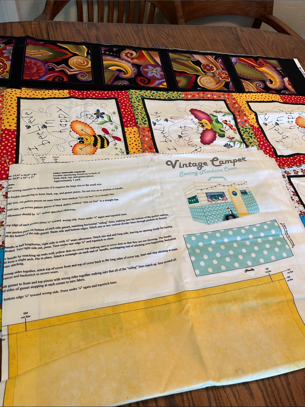 Ellen Edith / Tricia Cribbs quilting fabric & Trailer Sewing Machine cover